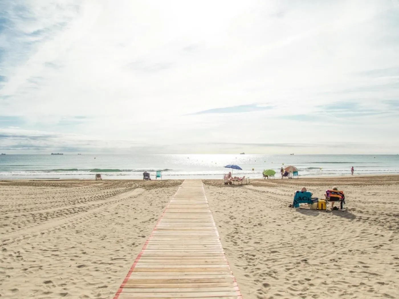 Apartbeach Ancora Junto Playa Y Vistas Piscina La Pineda Apartment