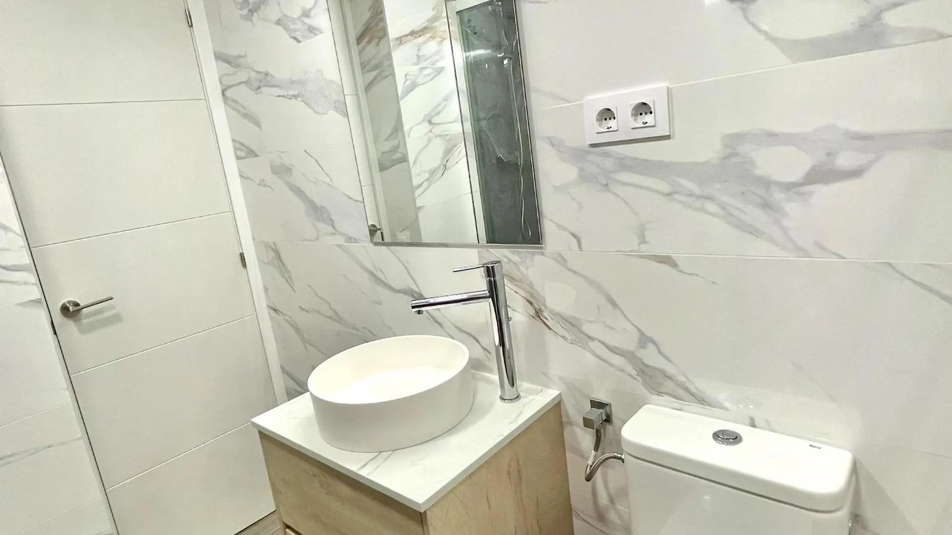Apartbeach Ancora Junto Playa Y Vistas Piscina La Pineda Apartment