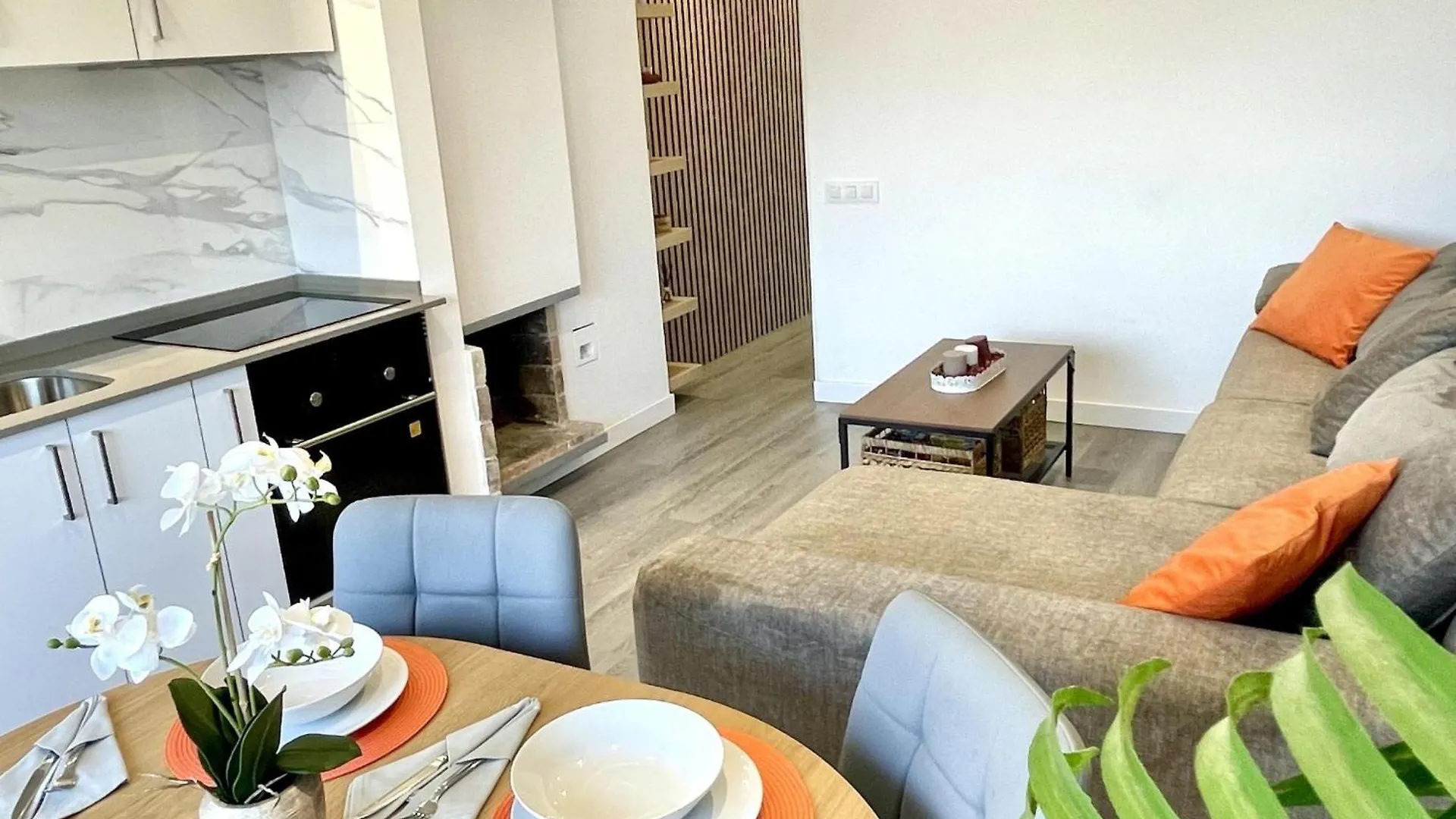 Apartment Apartbeach Ancora Junto Playa Y Vistas Piscina La Pineda Spain