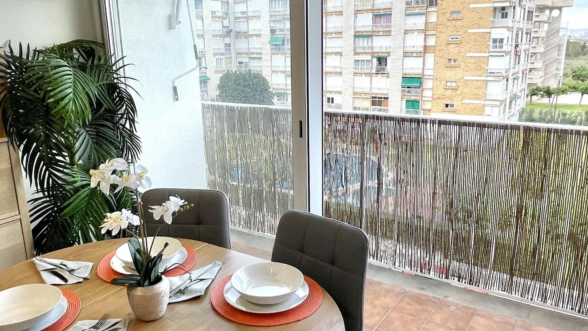 Apartbeach Ancora Junto Playa Y Vistas Piscina La Pineda Spain